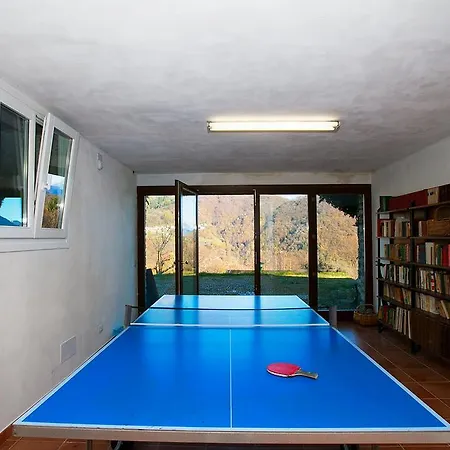 וילה Il Castagno Castiglione dʼIntelvi